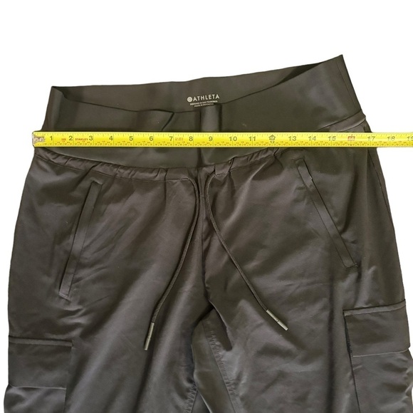 Athleta utility cargo joggers size 10 - Picture 10 of 10